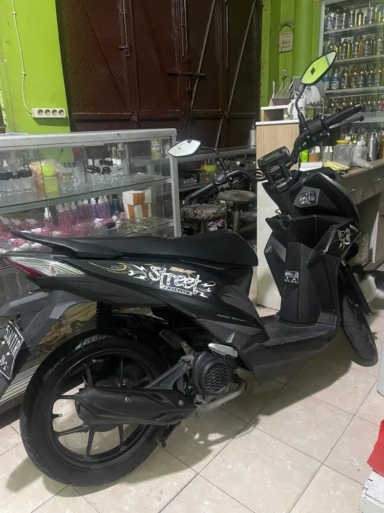 HONDA BEAT STREET 2021 km rendah