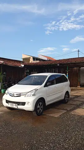 Daihatsu Xenia 2014 Bensin