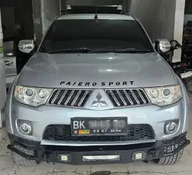 Pajero Sport Exceed matic 2011 silver