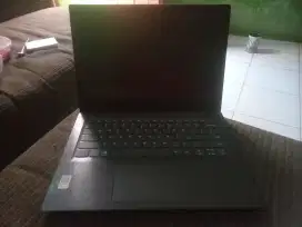 Laptop Lenovo V14