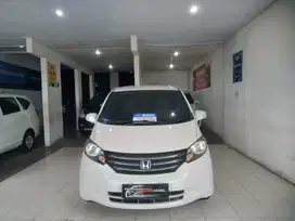 Honda Freed E PSD 2010 Matic