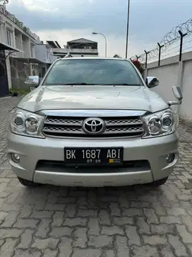 DP35JT - Toyota Fortuner 2.5G Diesel Matic 2010