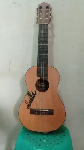 Guitalele yamaha type GL1