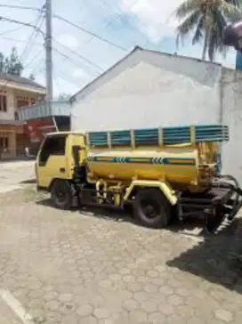 SEDOT WC DAN MAMPET LARANGAN SEKITARNYA