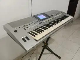 Keyboard Yamaha PSR- S700