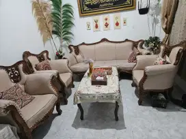 3 Bangku dan 1 Sofa Jati
