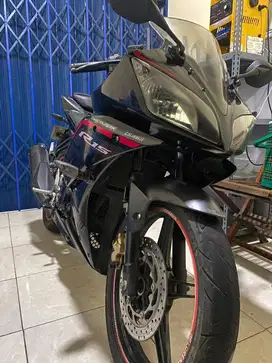 Yamaha R15 v2 Full standar