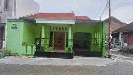 Dikontrakan rumah tipe 36