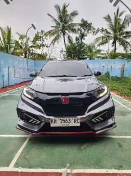 Honda HR-V 1.8 Prestige Sunroof AT 2015, bodikit civic R mehol