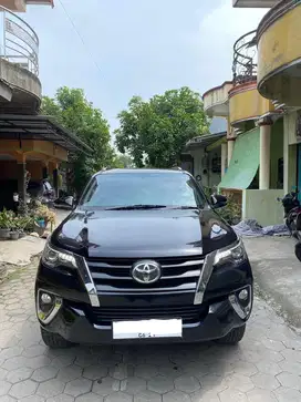 Totota Fortuner 2016 VRZ 2.4 AT Diesel 4x2