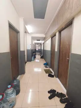 KOS 30 KAMAR, PASAR BARU, JAKARTA PUSAT