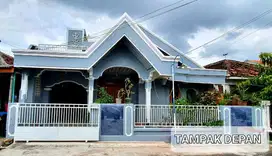 RUMAH BESAR 5KAMAR SIAP HUNI LOKASI TENGAH KOTA MADIUN