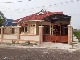 Rumah Dijual di Perumahan Bukit Damai Indah, Balikpapan