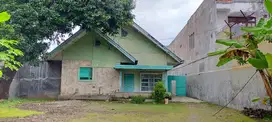 Dijual Rumah Dengan Lahan Luas Lokasi Jl. A.r. Hakim Tegal