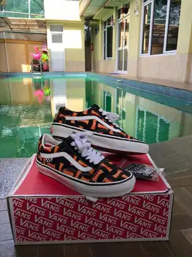 Vans Old Skool X Thrasher Logo BNIB ori 100% size 41