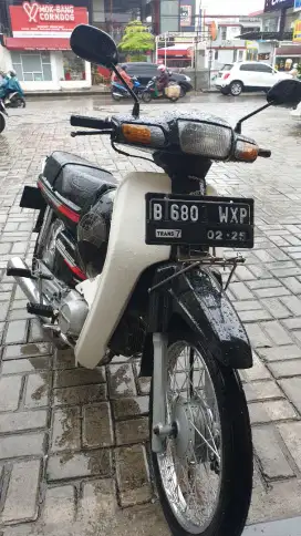 Honda astrea grand bulus