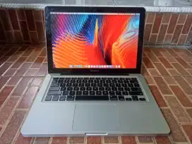 Macbook Pro i7 10gb 750gb 2011 13 inch