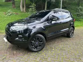 Dijual ford ecosport eco sport 2014 hitam titanium sunroof murah cepat