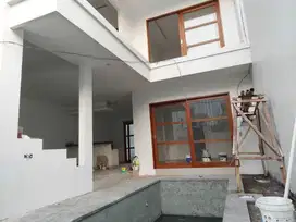 For sale villa baru 2lt 150m2 strategis dalung dkt canggu jl 5meter