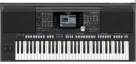 Yamaha PSR S950