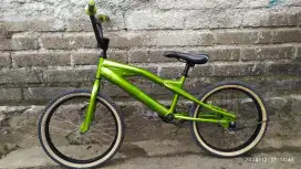 Sepeda bmx rem terpedo uk20