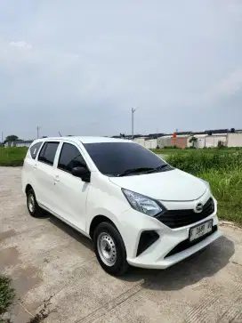 Murrraaaah Daihatsu Sigra 1.0 D Manual 2023 Like new Km 11rb !!!