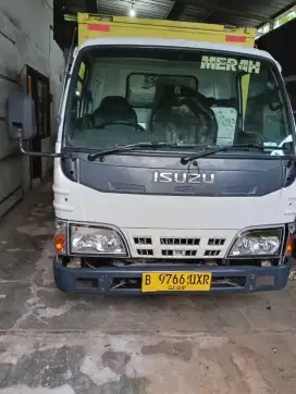 Isuzu Elf Engkel Box 100 PS 2012 NHR 55