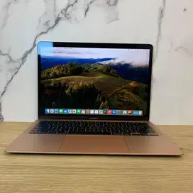 FOR SALE!!! MACBOOK AIR 13 2018 I5 RAM 8/512