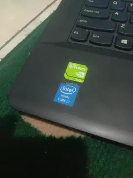 Laptop lenovo core i7