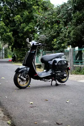 PIAGGIO VESPA METIC SPRINT 150 iGet Abs Facelift 2019 ( termurah )