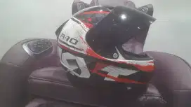 Helm full face KYT R-10