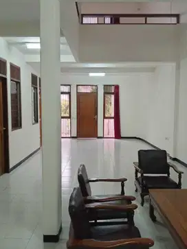 Dijual rumah kost full furnish dekat kampus Unpas lengkong