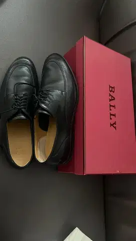 Sepatu bally original