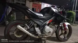 Di jual atau bt sama motor metik