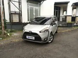 Pajak Panjang - TOYOTA SIENTA 1.5 E BENSIN M/T 2016 SILVER