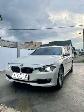 BMW 320i LUXURY EDITION F30 Tahun 2013 PERAWATAN BENGKEL RESMI