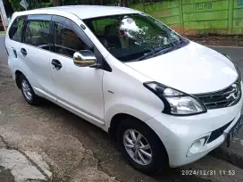 Avanza G 1,3 2014 siap pakai bs TT