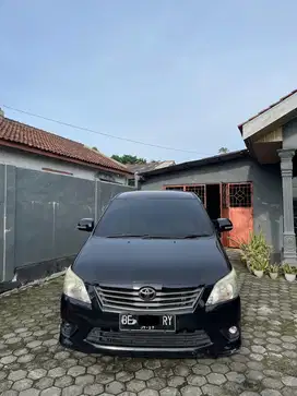 Kijang Innova Diesel Tahun 2012