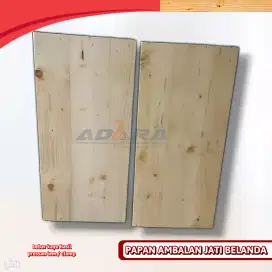 Papan kayu hambalan