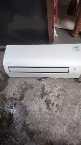 Ac daikin bekas 1pk