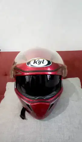 Helm KYT full face