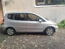 Honda Jazz 2005 Bensin