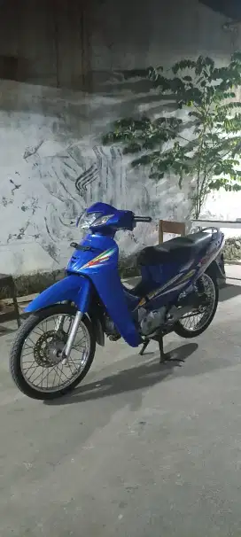 HONDA KHARISMA 125 BIRU