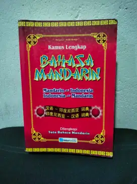 Di jual buku bahasa Mandarin dan bahasa Jepang