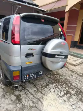 Daihatsu taruna tipe    FX  efi 2001