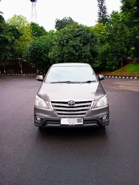 Innova V Diesel 2.5 A/T 2014