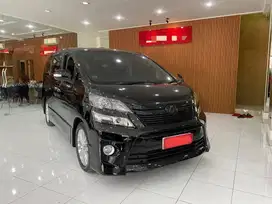 Vellfire 2.4 Tahun 2014, ISTIMEWA