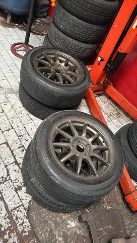 Di jual Ban Bridgestone Turanzr dan velg Advan