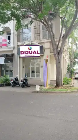 Ruko Hoek, SHM 3 Lantai, Siap Pakai Di Grand Galaxy, Bekasi Selatan