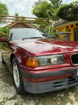 BMW E36 318i M43 1.8 MT Bensin